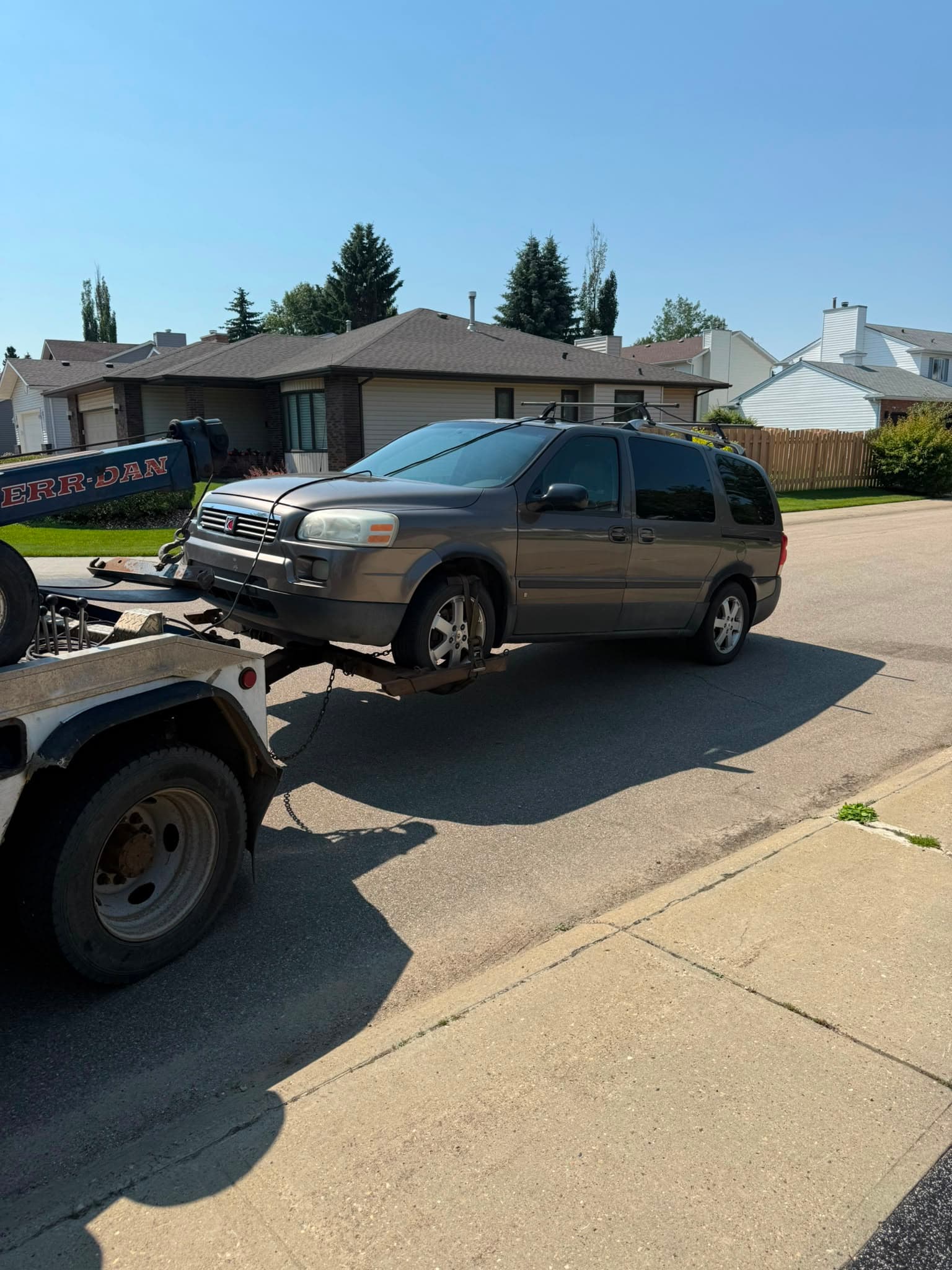 2007 Saturn Relay minivan loaded for pickup near Waygood Road West in Edmonton
